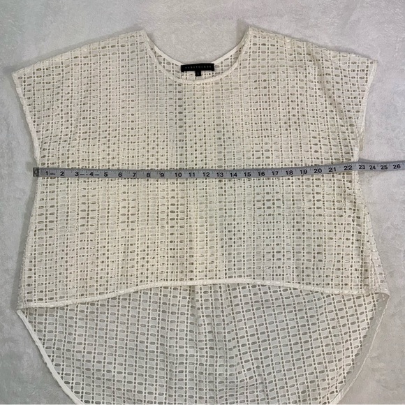 Abbey Glass Open Knit Hi Low Blouse Womans Small White Cotton Beachy Classic - Picture 9 of 9